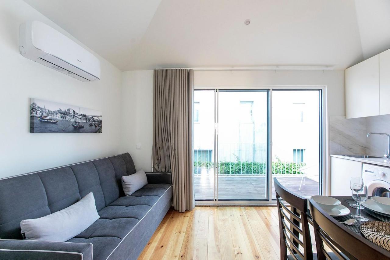 Lovelystay - Cozy 1Br In Santa Catarina W/ Balcony OOporto Exteriör bild