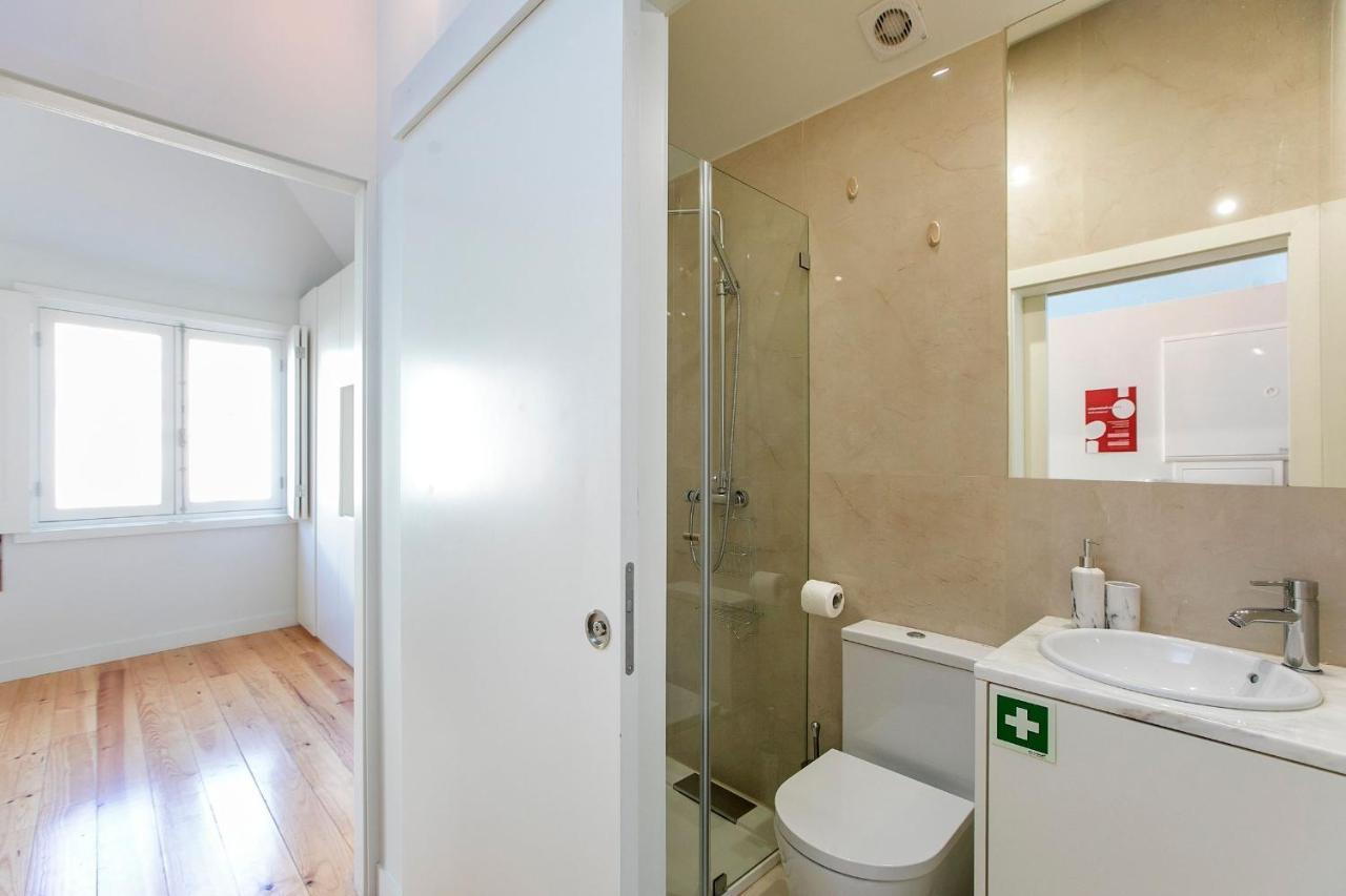 Lovelystay - Cozy 1Br In Santa Catarina W/ Balcony OOporto Exteriör bild